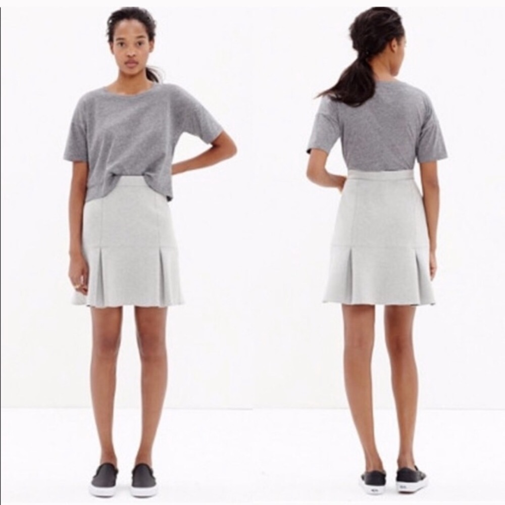 NWOT Madewell Skirt. Size 6.